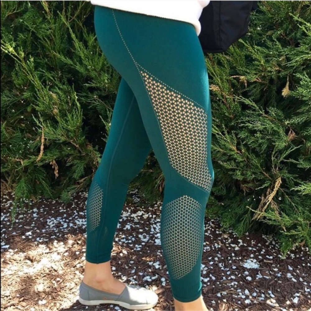 Lululemon Enlighten Legging 7/8 Small